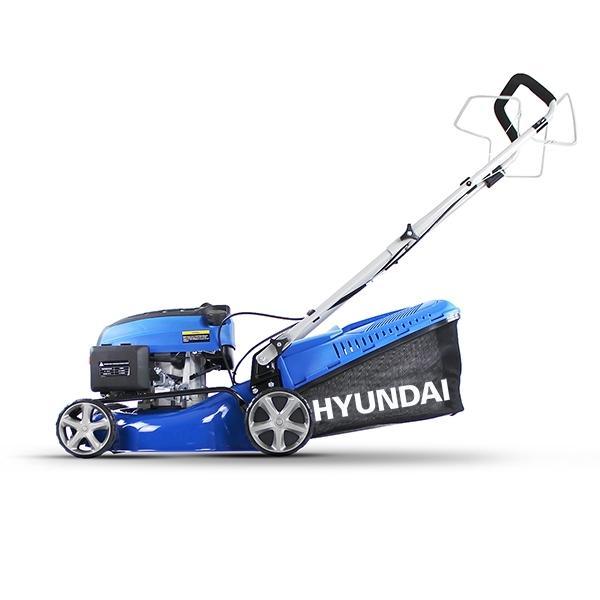 Hyundai Self-Propelled Petrol Lawnmower | Hyundai 17"/43cm 139cc | 3 Year Platinum Warranty